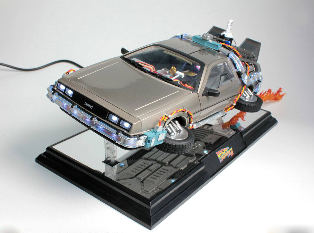 Back to the Future II - DeLorean with Light Up Function - Heromic