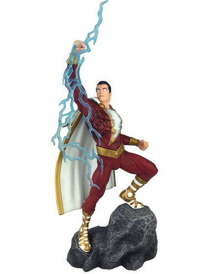 DC Gallery - Shazam! Statue