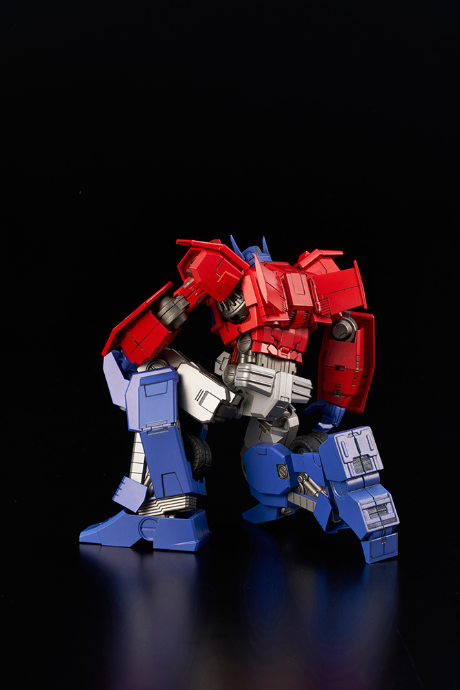 Transformers Optimus Prime (IDW ver.) Plastic Model Kit Heromic