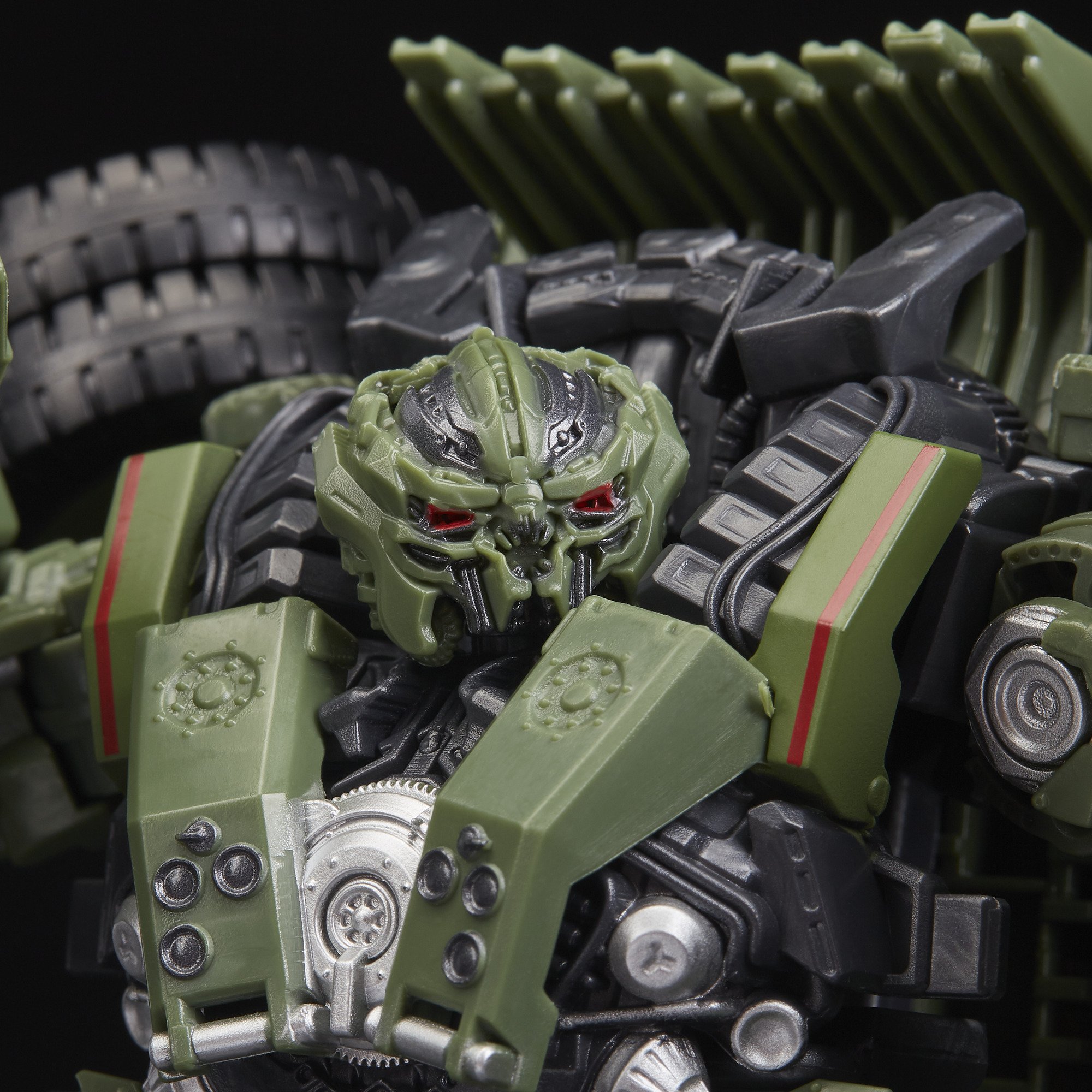 Transformers studio series long haul voyager class 42 damaged