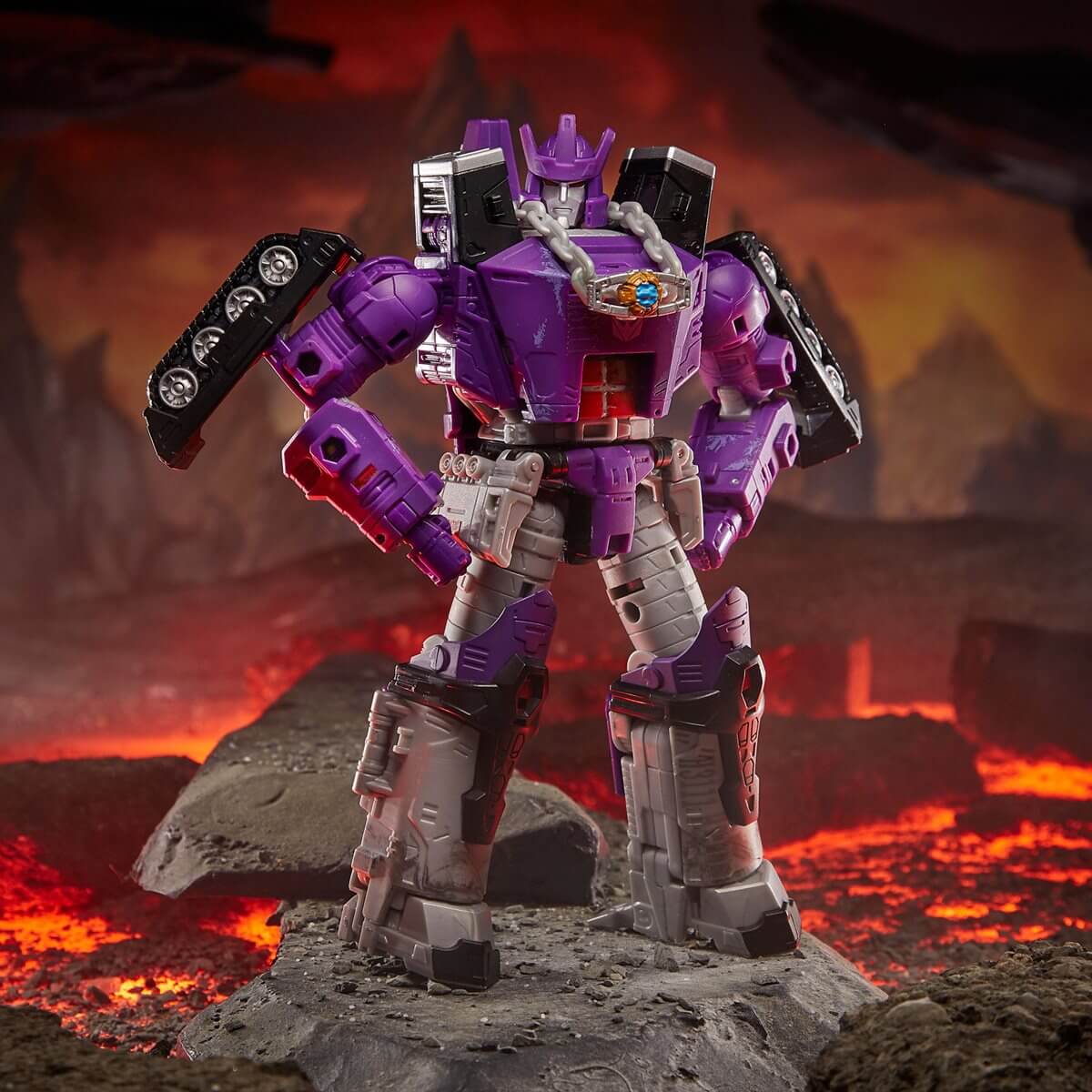 Transformers Kingdom War for Cybertron Galvatron Leader Class Heromic