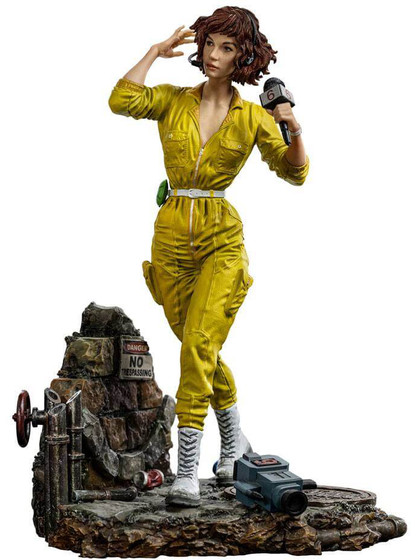 Turtles - April O'Neal Art Scale Statue - 1/10