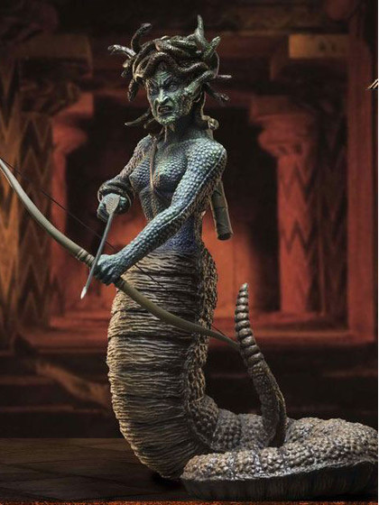 Clash of the Titans - Ray Harryhausens Medusa Gigantic Soft Vinyl Statue