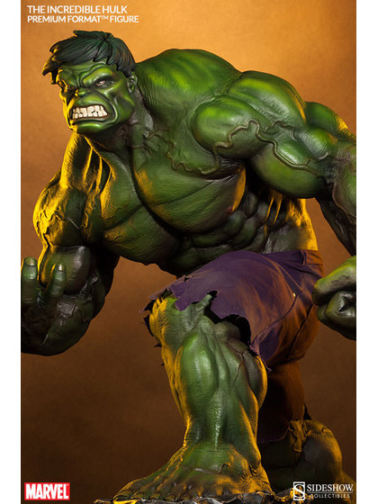 Marvel Premium Format The Incredible Hulk - DAMAGED