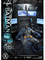 DC Comics - Batman Tactical Throne Ultimate Bonus Version