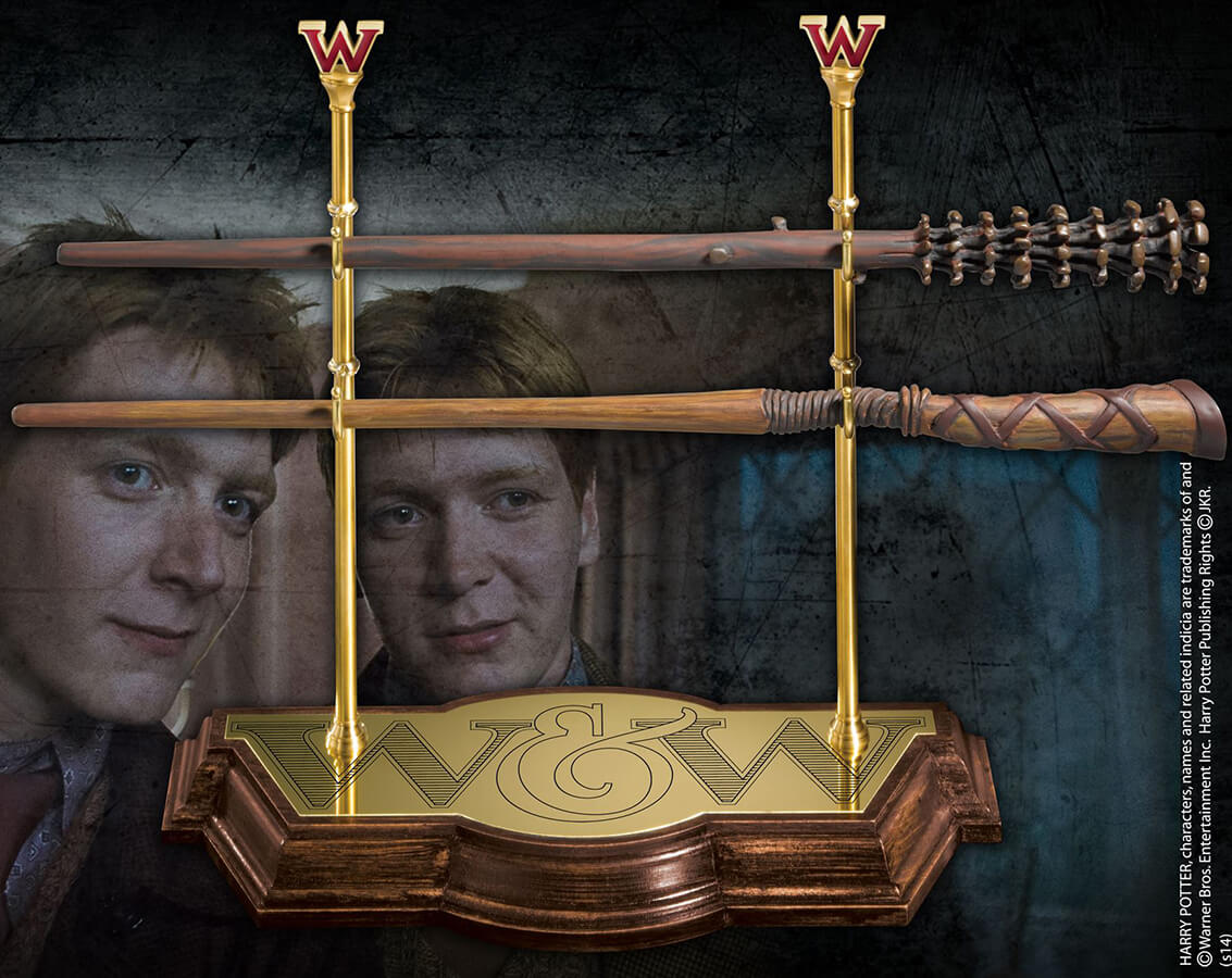Läs mer om Harry Potter - Wand Collection Weasley Twins