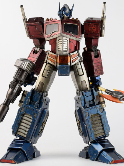 Transformers - Optimus Prime G1 Classic Edition