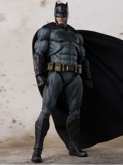 Justice League - Batman - S.H. Figuarts