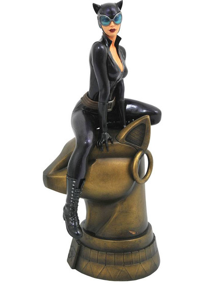 DC Gallery - Catwoman Statue23 cm