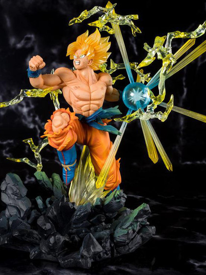 Dragonball Z  - Super Saiyan Son Goku Statue - FiguartsZERO