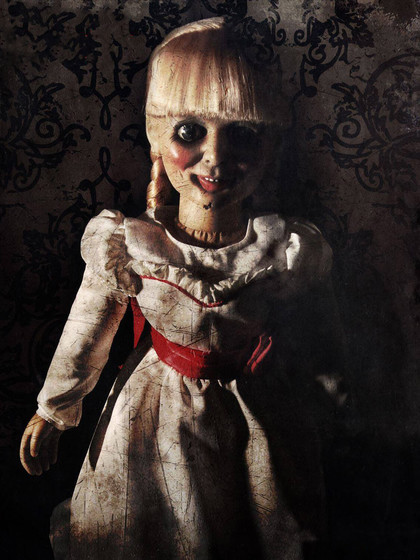 The Conjuring - Annabelle Scaled Prop Replica - 46 cm