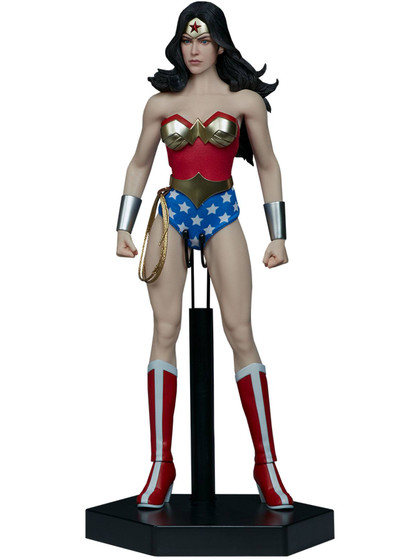 DC Comics - Wonder Woman Sideshow - 1/6