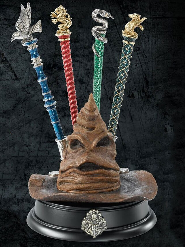 Läs mer om Harry Potter - Sorting Hat Pen Holder