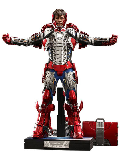 Iron Man 2 - Tony Stark (Mark V Suit Up Version) Deluxe MMS - 1/6
