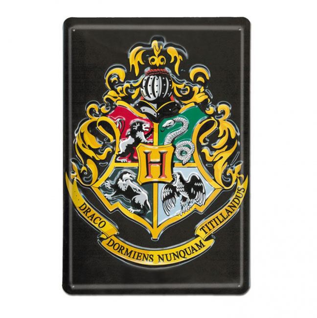 Läs mer om Harry Potter - Hogwarts 3D Tin Sign