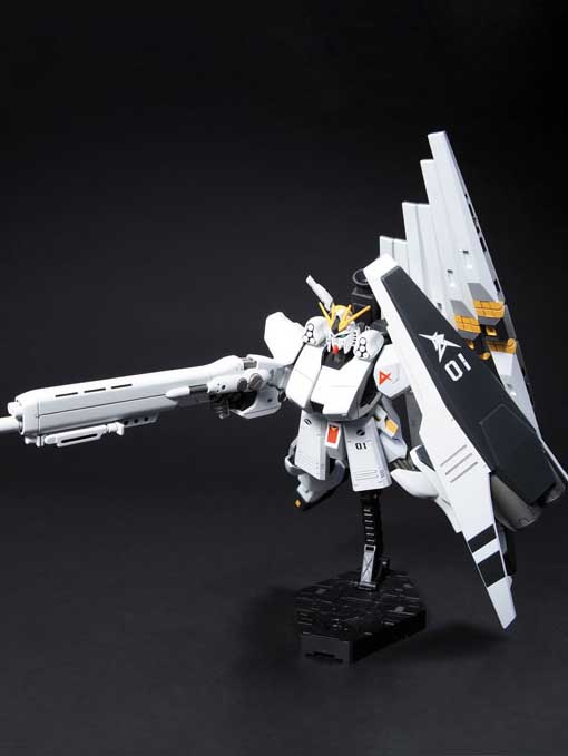 Läs mer om HGC Nu Gundam Heavy Weapon System - 1/144