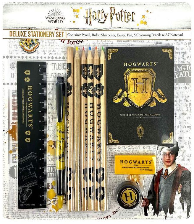 Läs mer om Harry Potter - Deluxe Stationary Set