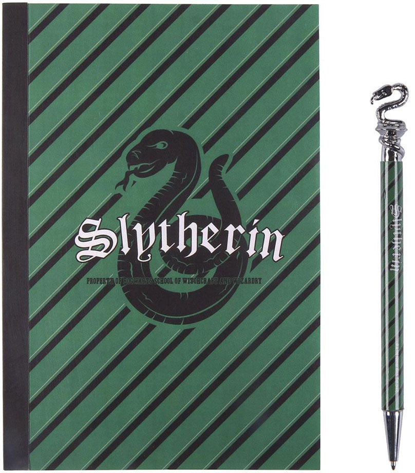 Läs mer om Harry Potter - Slytherin Green Stationery Set