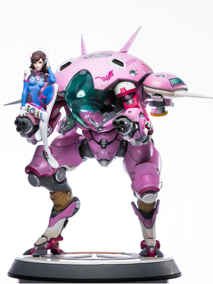 Overwatch - D.Va Statue